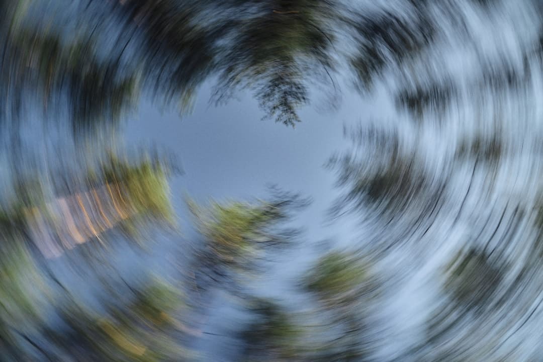 青平：AI起号乱象频现，虚拟昌盛急需刹车